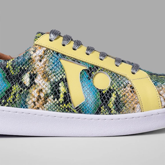 Sneakers Vitti Esquel. Sneakers made 100% in selected cowhide leather. Upper in reptile leather with shades of green, blue,Sneakers made 100% in selected cowhide leather. Upper in reptile leather with shades of green, blue,...