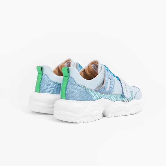 Sneakers Vitti Tenerife. This sneaker captivates with its pale blue leather construction, accented by sparkling turquoise lacThis sneaker captivates with its pale blue leather construction, accented by sparkling turquoise lac...